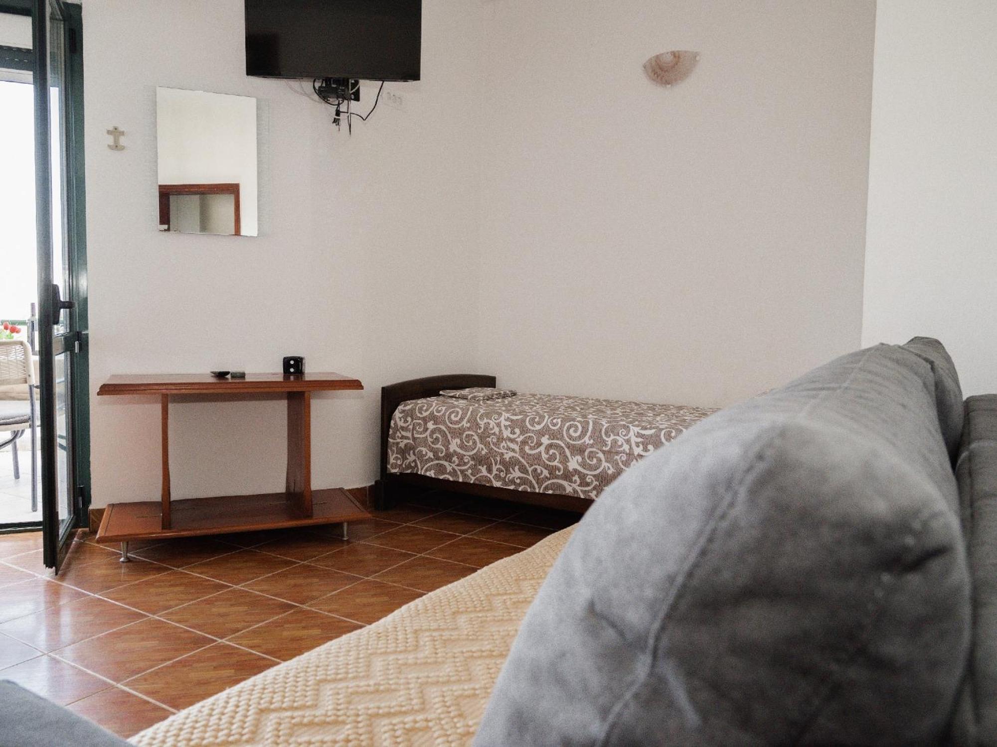 Kashoxha With Seaview Appartement Ulcinj